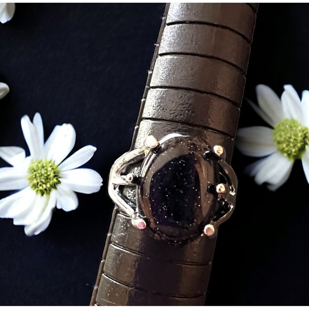 Silver Cocktail Ring with Oval Glittery Black Stone Size 6.25